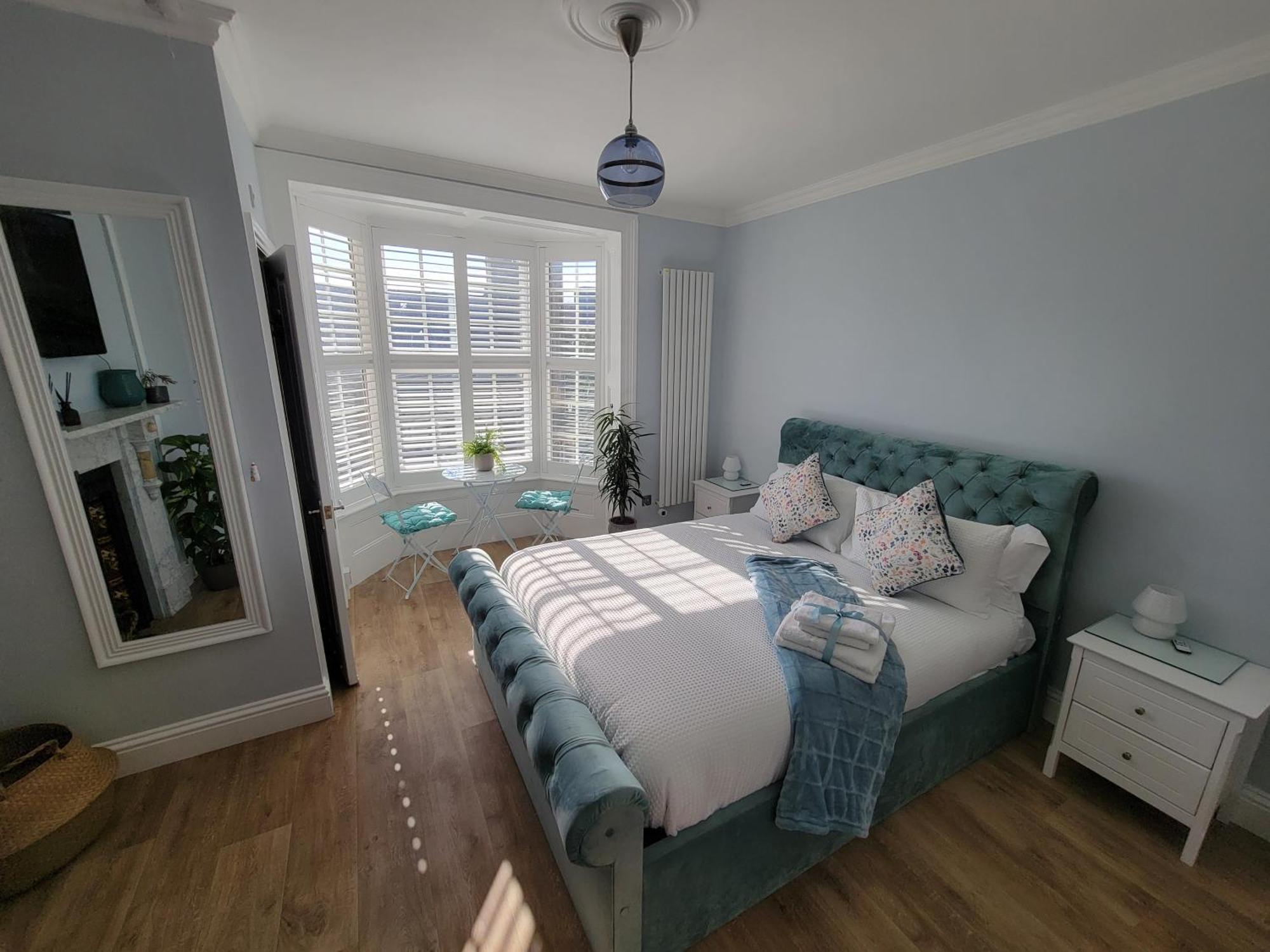 Ingleside Mews Apartment Уитби Екстериор снимка