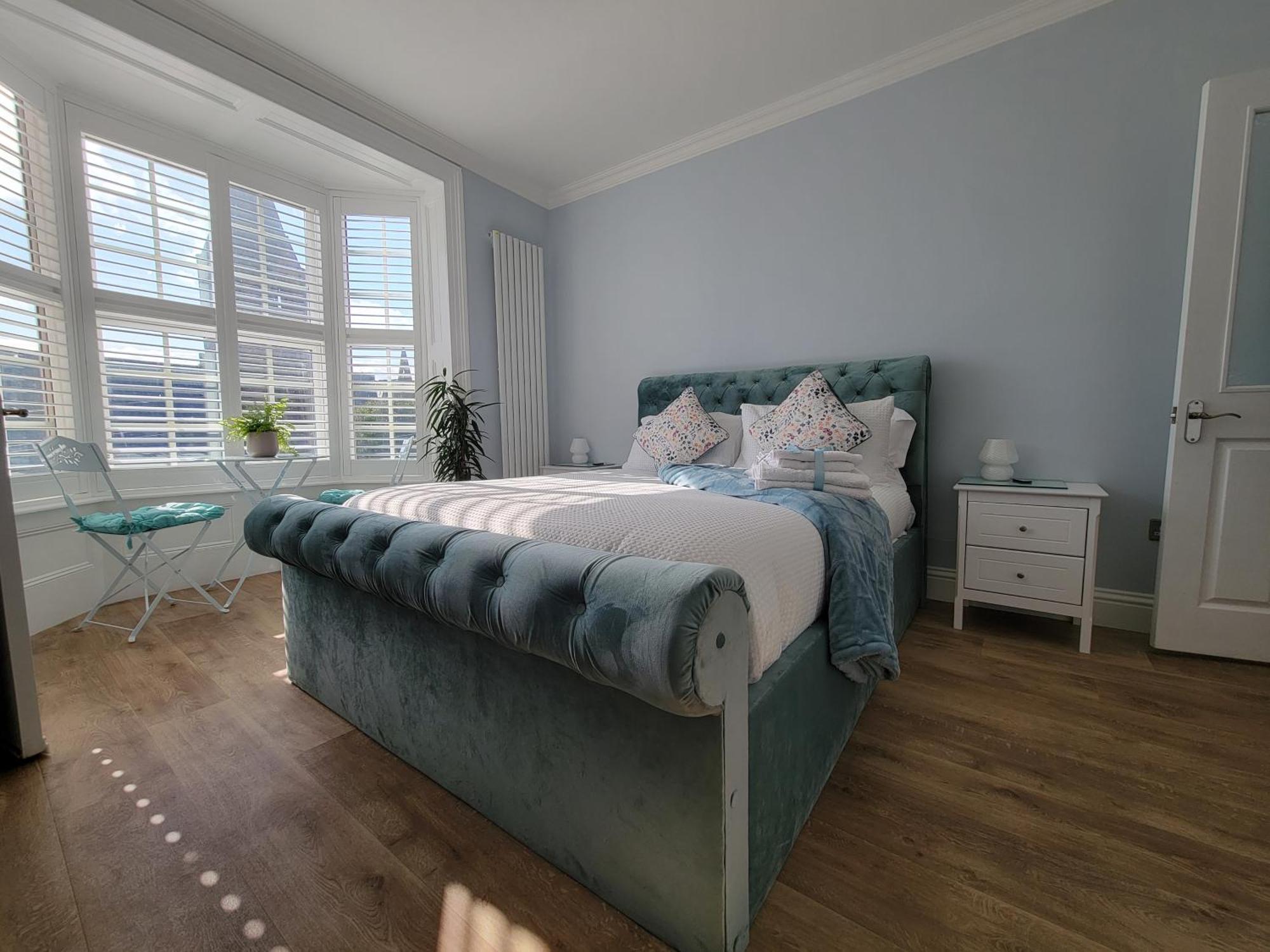 Ingleside Mews Apartment Уитби Екстериор снимка